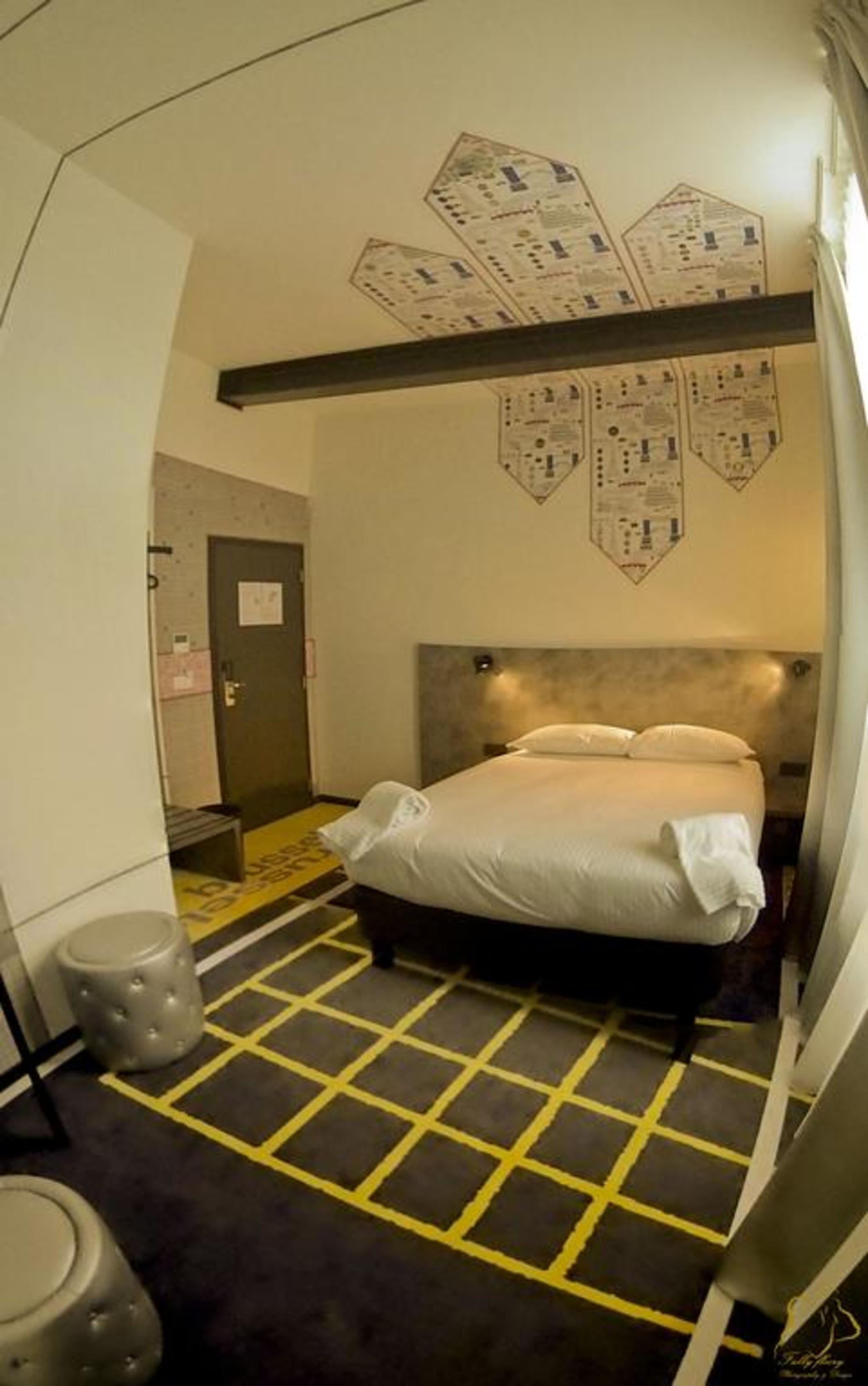 Nekotel Concept Art Hotel Saint-Gilles Luaran gambar